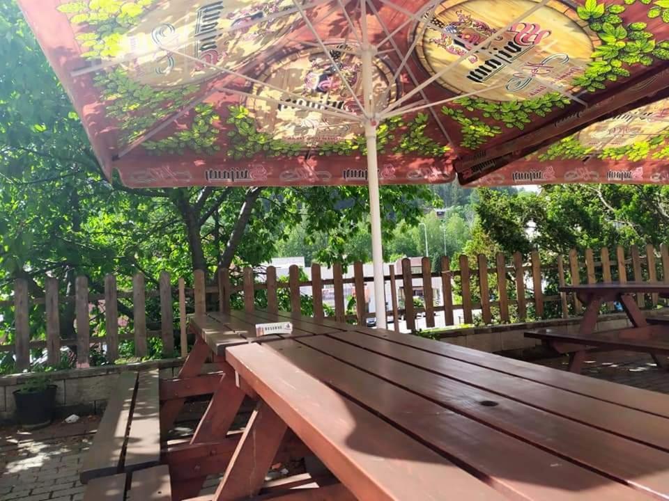 טאנבאלד Hotel Grand מראה חיצוני תמונה