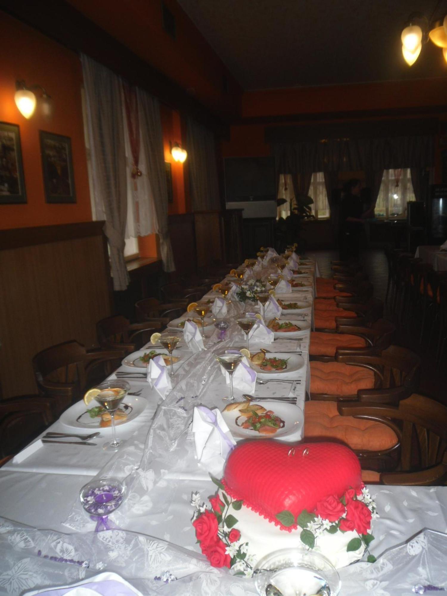 טאנבאלד Hotel Grand מראה חיצוני תמונה