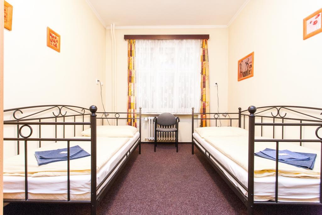 טאנבאלד Hotel Grand מראה חיצוני תמונה